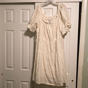 Old navy ivory dress
